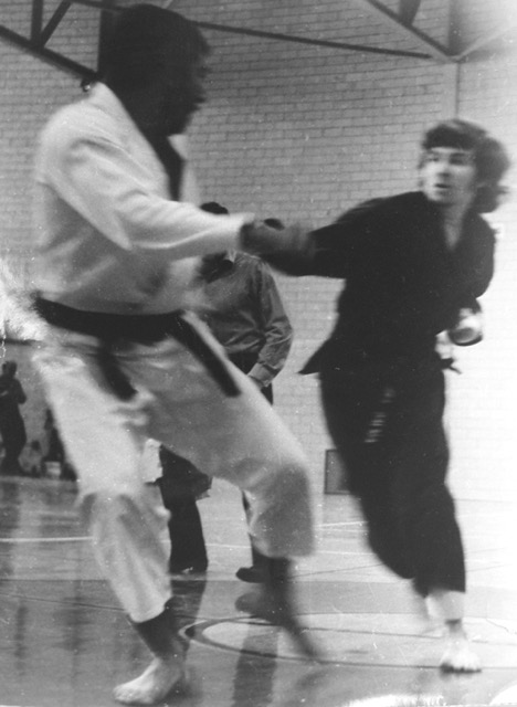 Yates charges an opponent in a 1970 tournament match.

